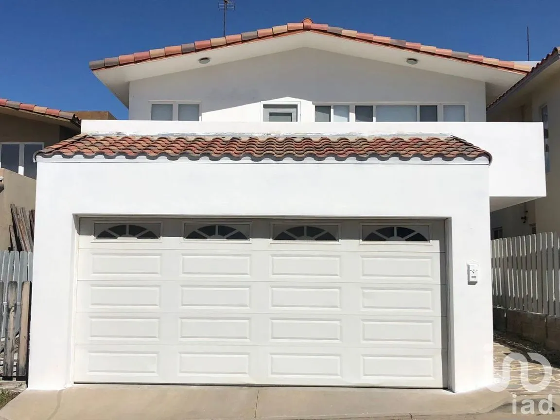 Casa en Venta en Popotla, Playas de Rosarito, Baja California | NEX-230514 | iad México | Foto 1 de 35