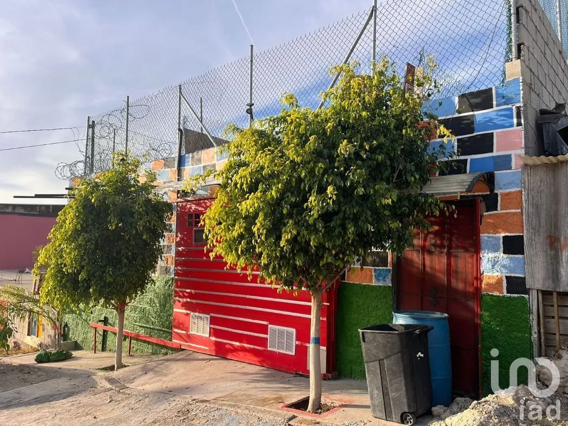 Casa en Venta en Plan Libertador, Playas de Rosarito, Baja California | NEX-230521 | iad México | Foto 3 de 41