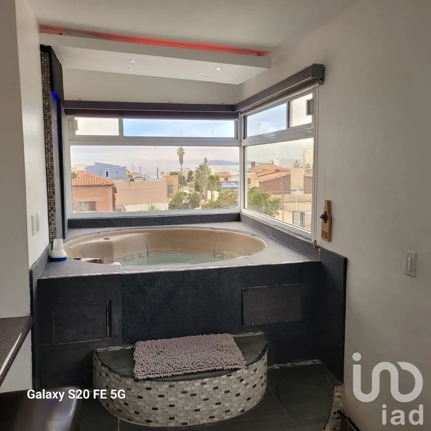 Departamento en Renta en Vista al Mar, Playas de Rosarito, Baja California | NEX-230533 | iad México | Foto 6 de 26