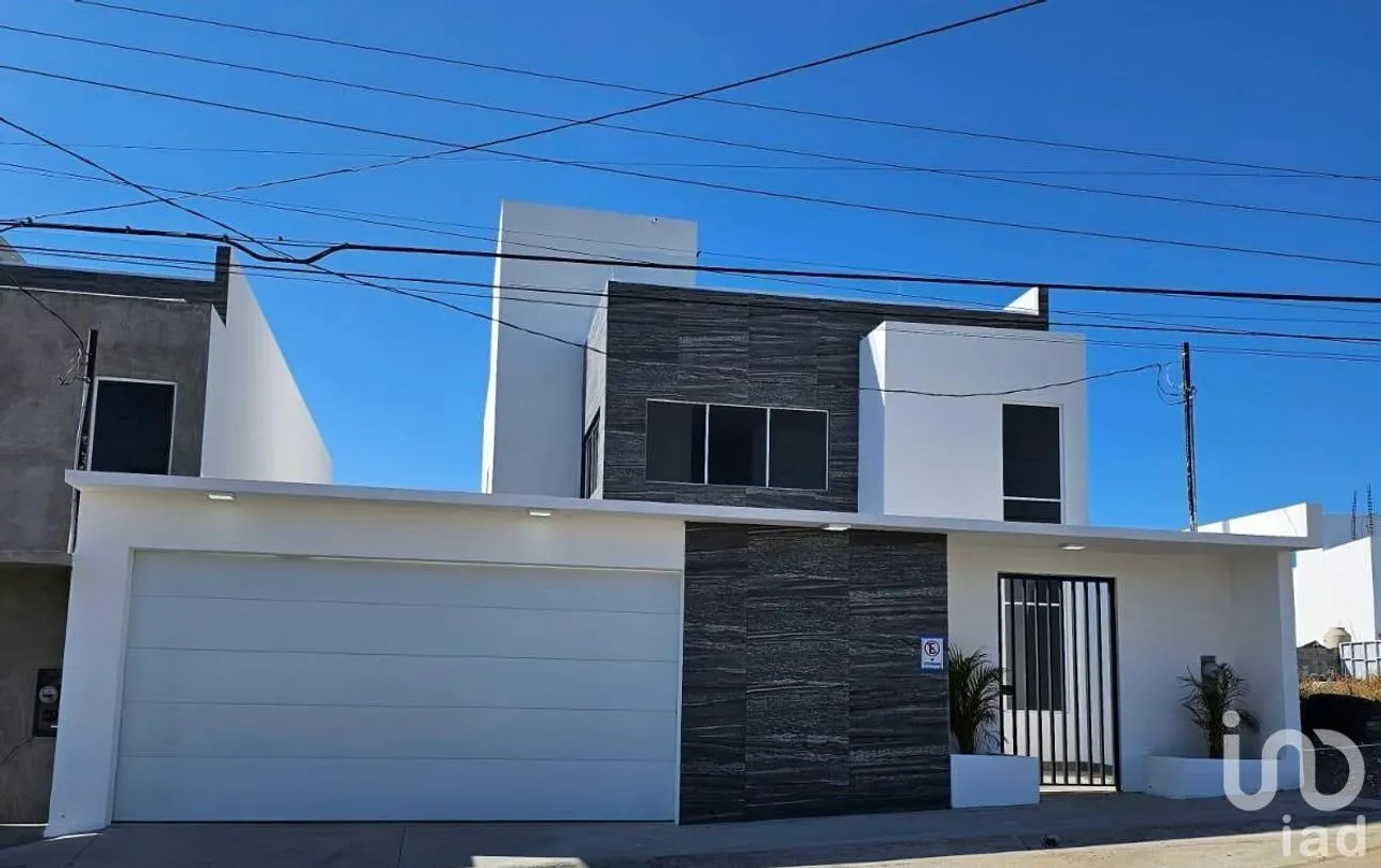 Casa en Venta en Independencia, Playas de Rosarito, Baja California | NEX-230543 | iad México | Foto 1 de 16