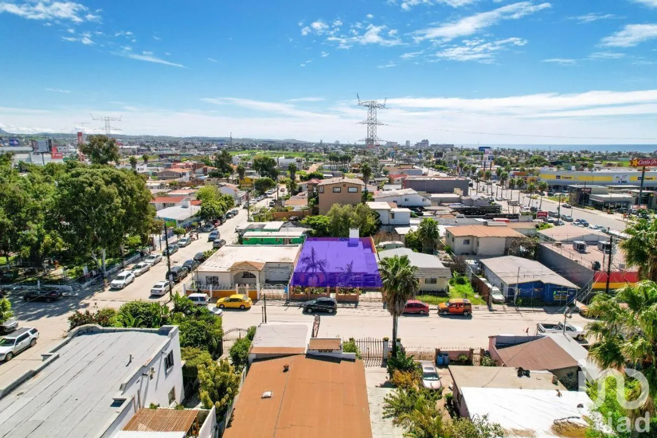 Casa en Venta en Echeverría, Playas de Rosarito, Baja California | NEX-230544 | iad México | Foto 1 de 43