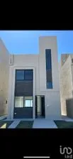 NEX-230548 - Casa en Renta, con 3 recamaras, con 2 baños, con 96 m2 de construcción en Plan Libertador, CP 22706, Baja California.