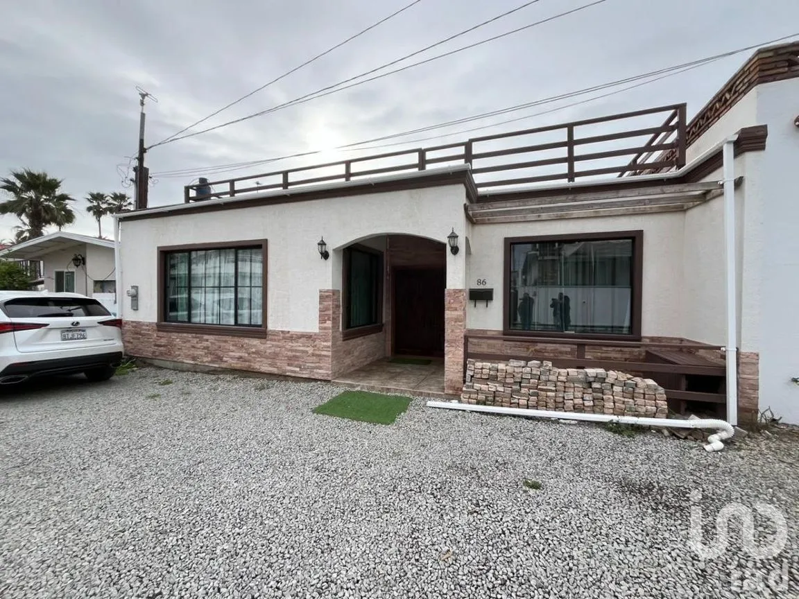Casa en Venta en Renes, Playas de Rosarito, Baja California | NEX-230549 | iad México | Foto 3 de 14
