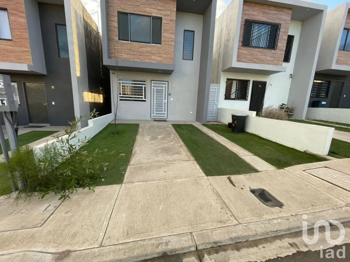 Casa en Renta en Plan Libertador, Playas de Rosarito, Baja California | NEX-230561 | iad México | Foto 1 de 18