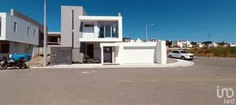 NEX-230565 - Casa en Venta, con 3 recamaras, con 2 baños en Baja Malibú, CP 22560, Baja California.