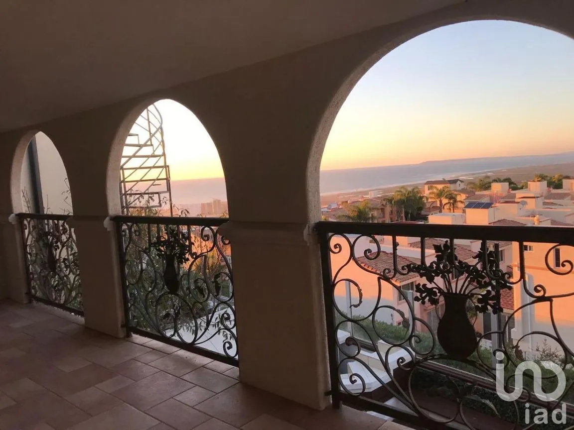 Casa en Venta en La Cúspide, Tijuana, Baja California | NEX-230580 | iad México | Foto 3 de 13