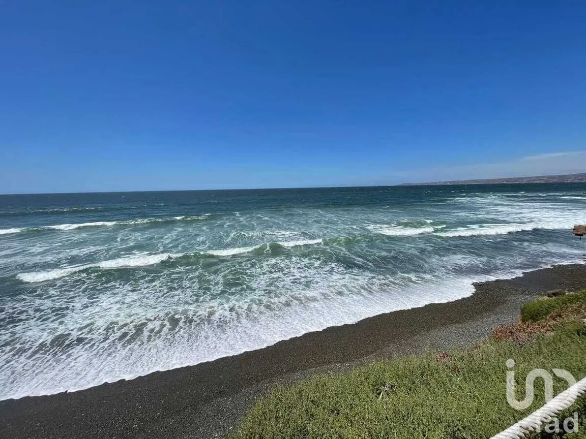 Casa en Venta en El Descanso, Playas de Rosarito, Baja California | NEX-230596 | iad México | Foto 3 de 40