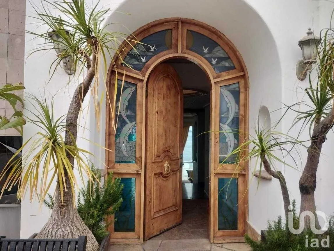 Casa en Renta en San Antonio, Tijuana, Baja California | NEX-230602 | iad México | Foto 1 de 39