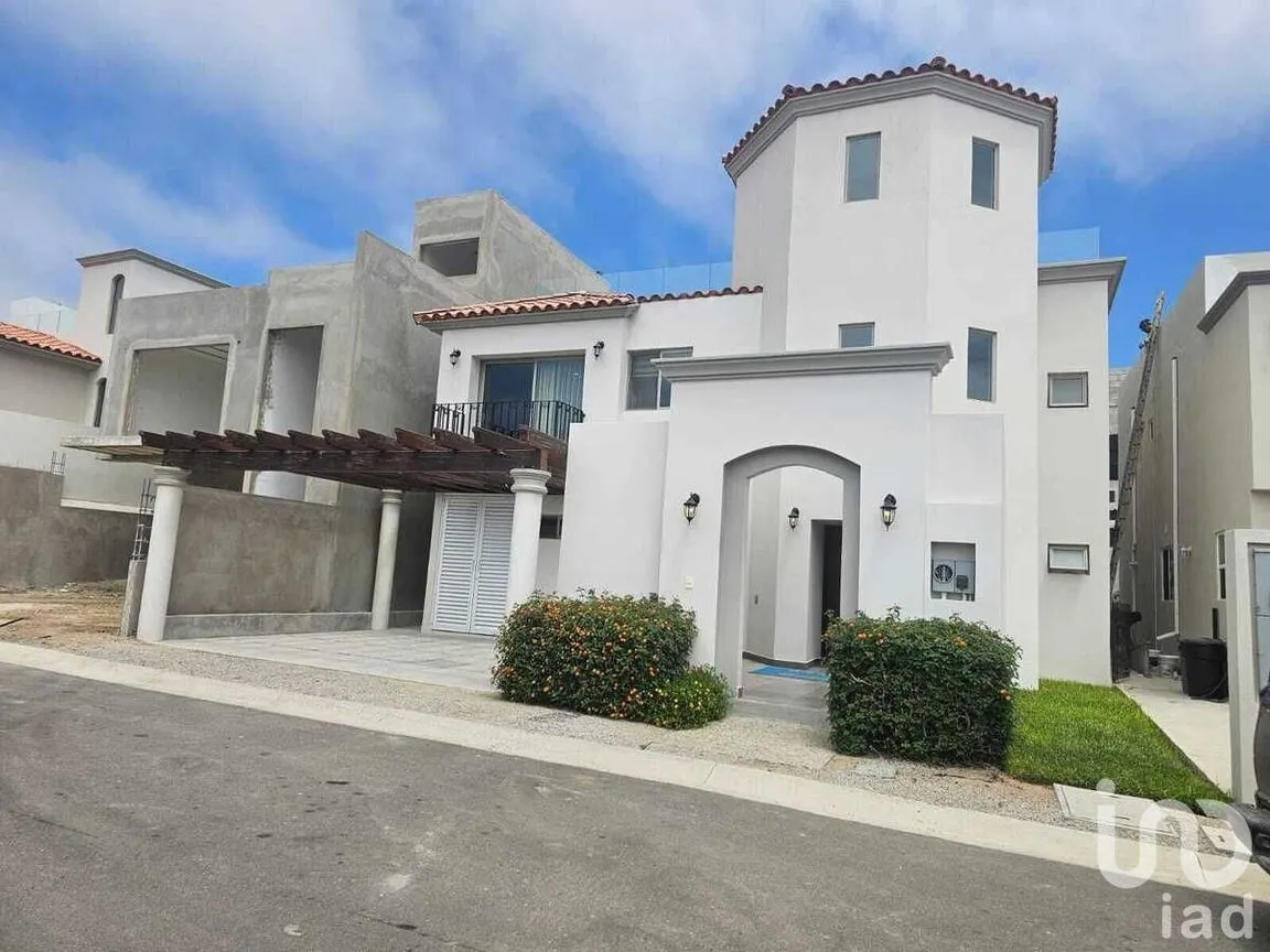 Casa en Venta en La Barca, Playas de Rosarito, Baja California | NEX-231117 | iad México | Foto 1 de 15