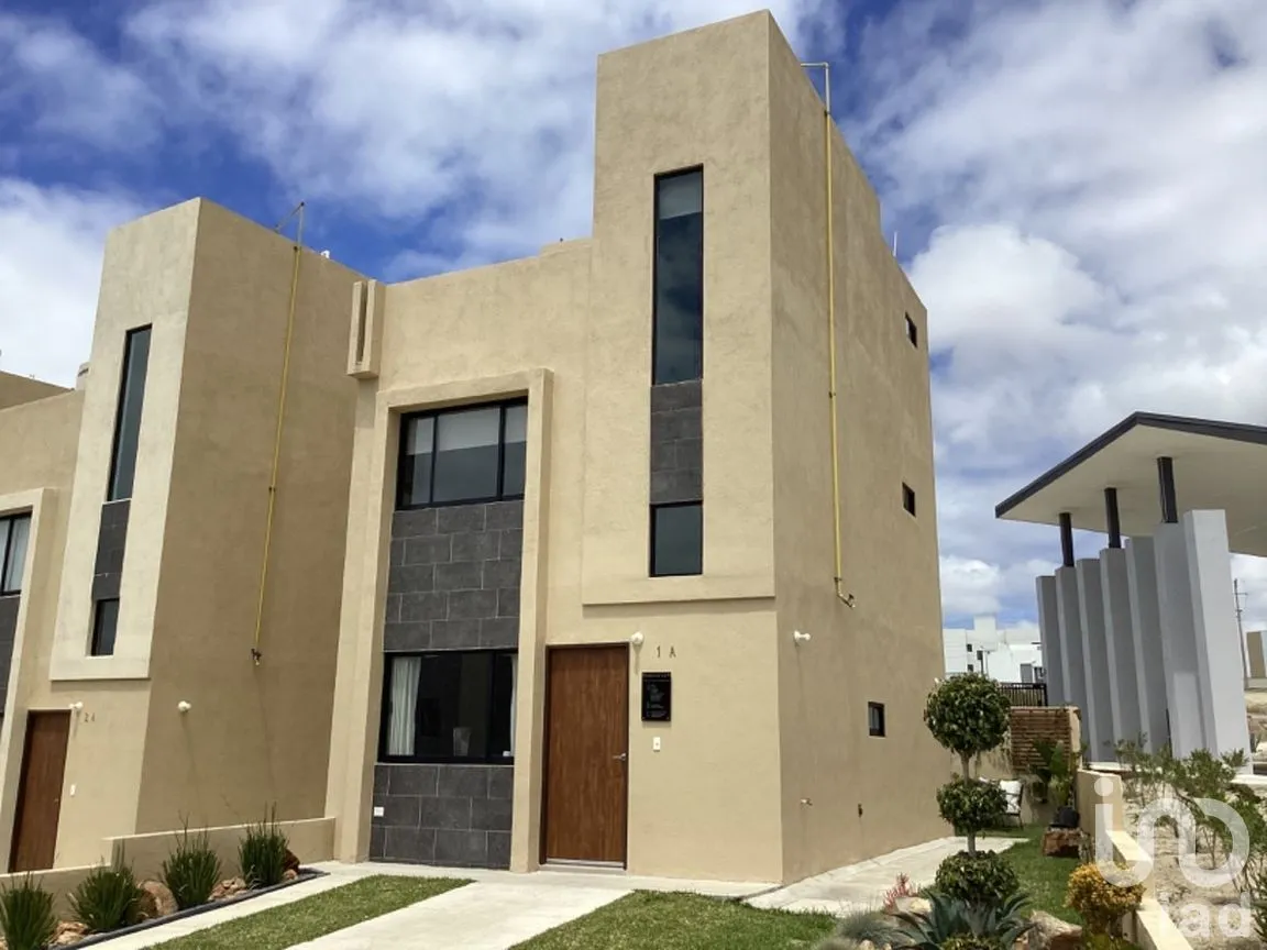 Casa en Venta en Real de Rosarito II, Playas de Rosarito, Baja California | NEX-268338 | iad México | Foto 2 de 18