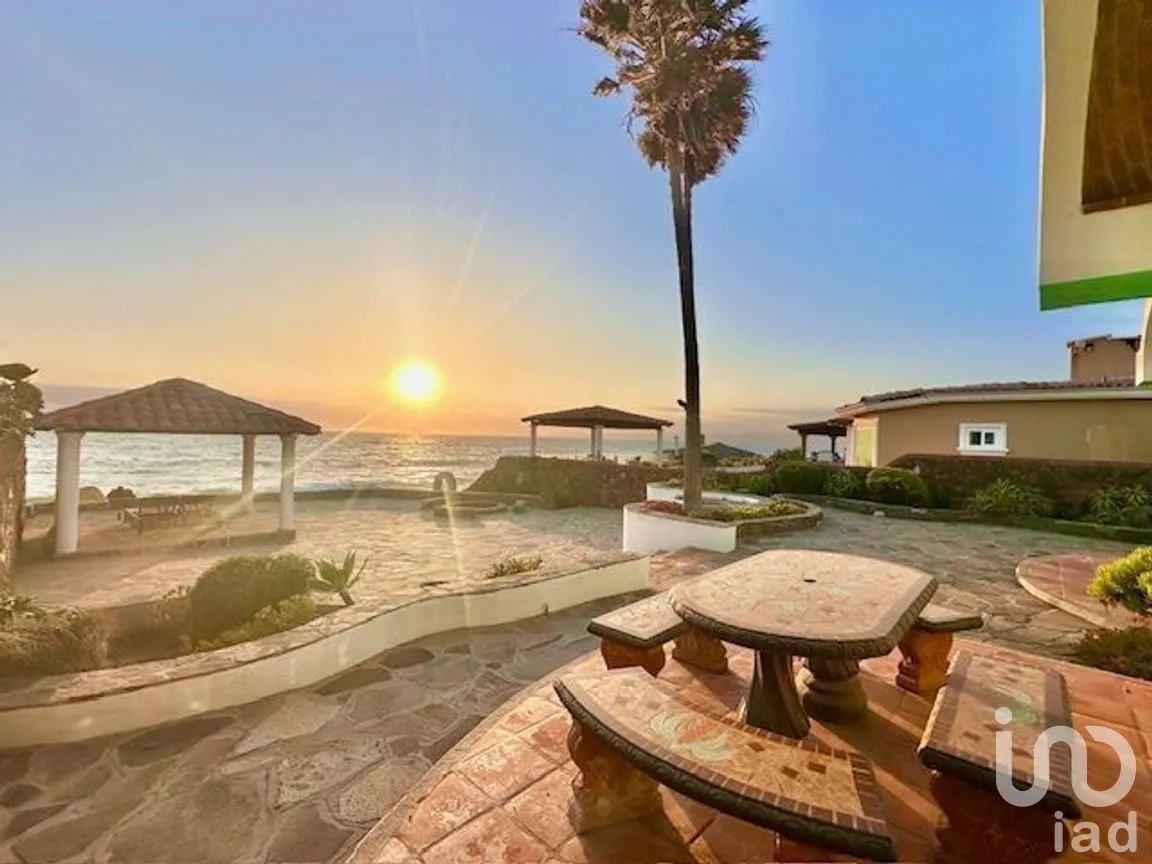 Casa en Venta en El Descanso, Playas de Rosarito, Baja California | NEX-268352 | iad México | Foto 4 de 27
