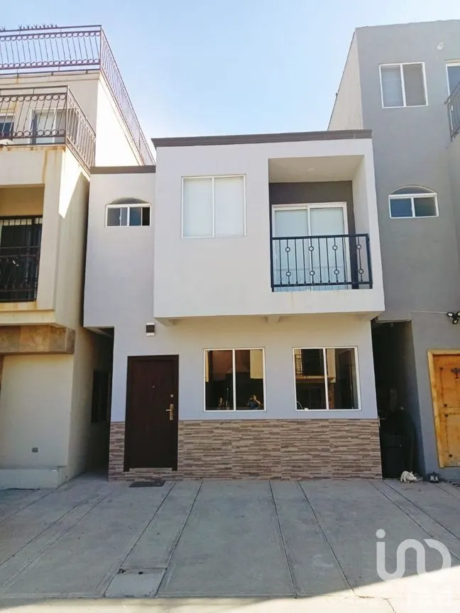 Casa en Venta en Mexicali, Playas de Rosarito, Baja California | NEX-268353 | iad México | Foto 2 de 27