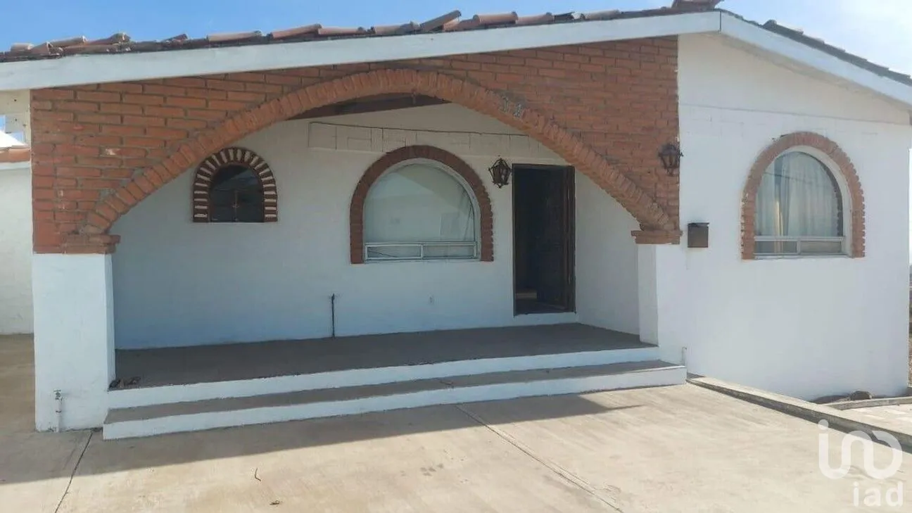Casa en Venta en Baja Malibú (Sección Lomas), Tijuana, Baja California | NEX-268357 | iad México | Foto 2 de 6
