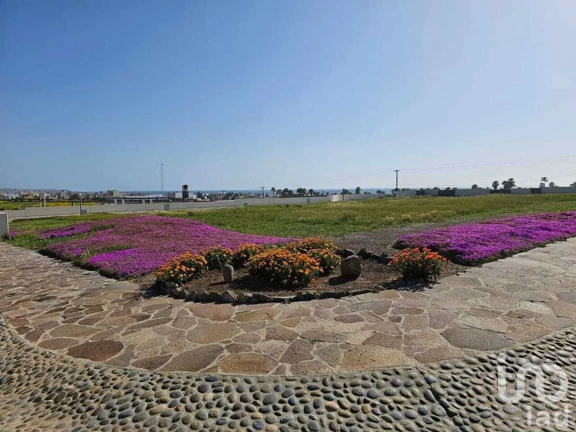 Casa en Venta en La Misión, Ensenada, Baja California | NEX-268370 | iad México | Foto 2 de 37