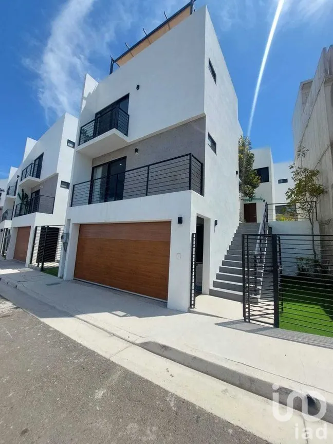 Casa en Venta en Rosarito, Playas de Rosarito, Baja California | NEX-268378 | iad México | Foto 1 de 21
