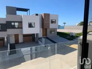 NEX-268411 - Casa en Venta, con 3 recamaras, con 2 baños, con 150.26 m2 de construcción en San Antonio, CP 22114, Baja California.