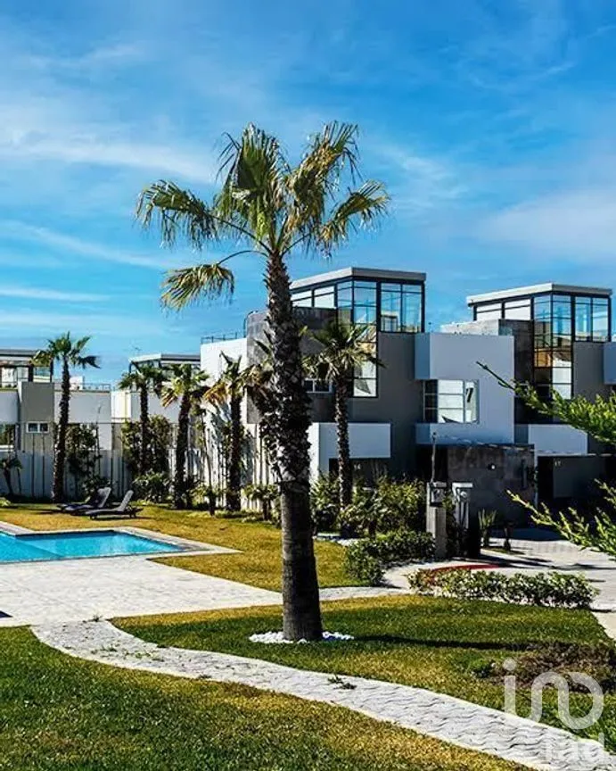 Casa en Venta en La Cascada, Playas de Rosarito, Baja California | NEX-268568 | iad México | Foto 2 de 31