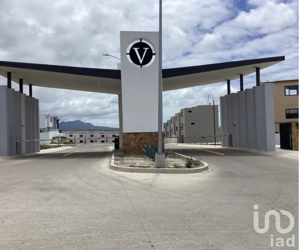 Casa en Venta en Rosarito Centro, Playas de Rosarito, Baja California | NEX-279057 | iad México | Foto 2 de 28