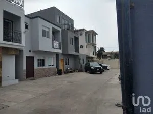 NEX-280102 - Casa en Venta, con 2 recamaras, con 1 baño, con 82 m2 de construcción en Los Ángeles, CP 22703, Baja California.