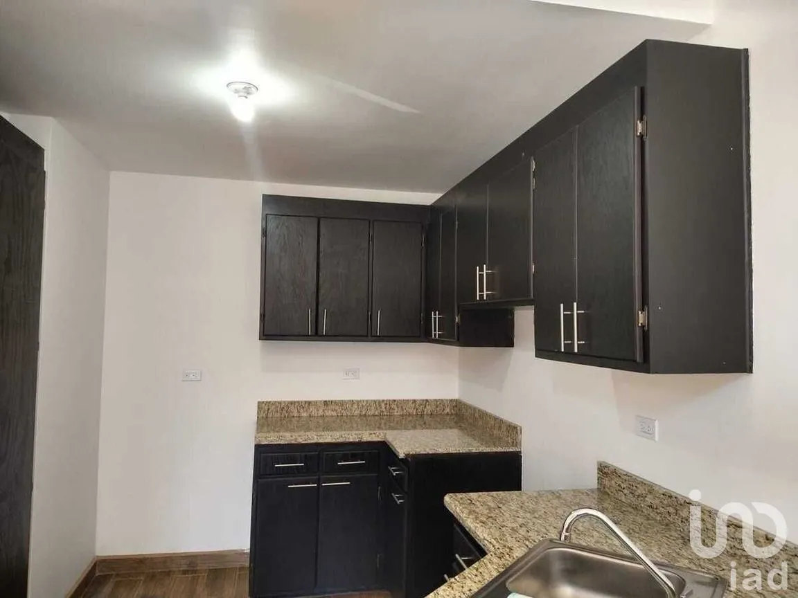 Casa en Venta en Villas de Rosarito, Playas de Rosarito, Baja California | NEX-280103 | iad México | Foto 5 de 34
