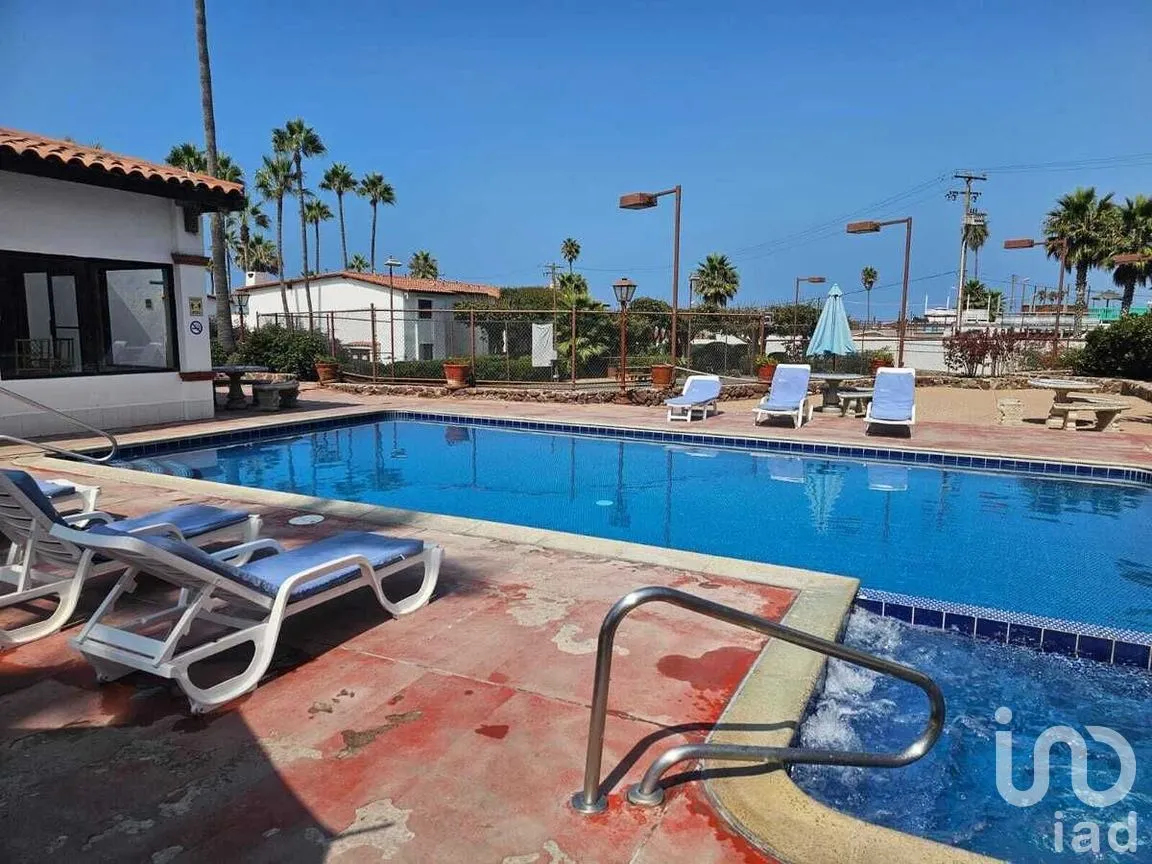 Departamento en Venta en La Paloma, Playas de Rosarito, Baja California | NEX-280116 | iad México | Foto 5 de 47