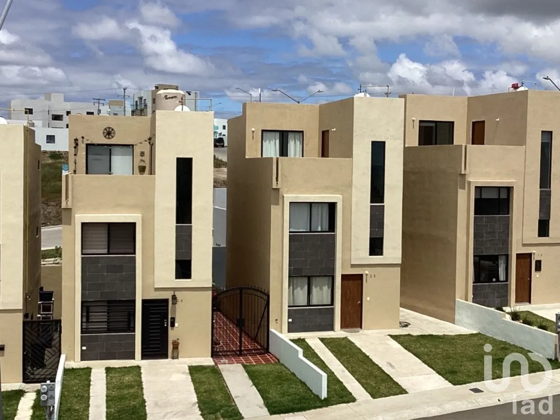 Casa en Venta en Plan Libertador, Playas de Rosarito, Baja California | NEX-280118 | iad México | Foto 1 de 27