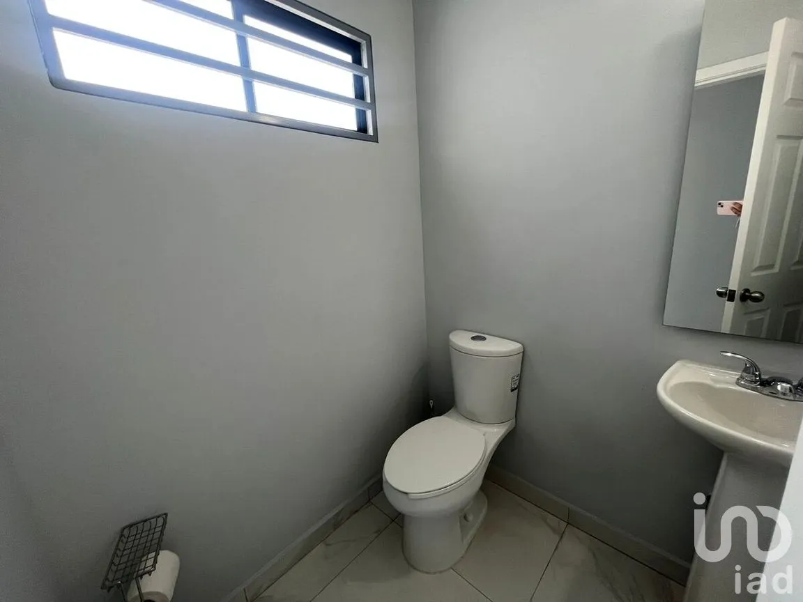 Casa en Venta en Residencial San Marino, Tijuana, Baja California | NEX-282037 | iad México | Foto 26 de 28