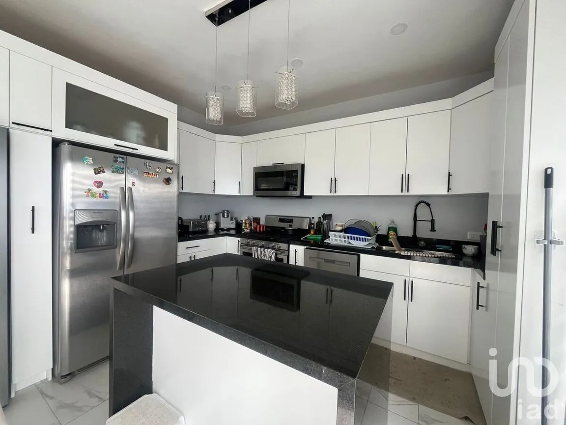 Casa en Venta en Residencial San Marino, Tijuana, Baja California | NEX-282037 | iad México | Foto 5 de 28