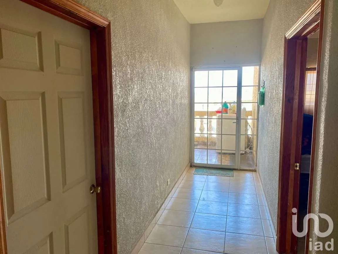 Casa en Venta en Constitución, Playas de Rosarito, Baja California | NEX-282079 | iad México | Foto 3 de 36