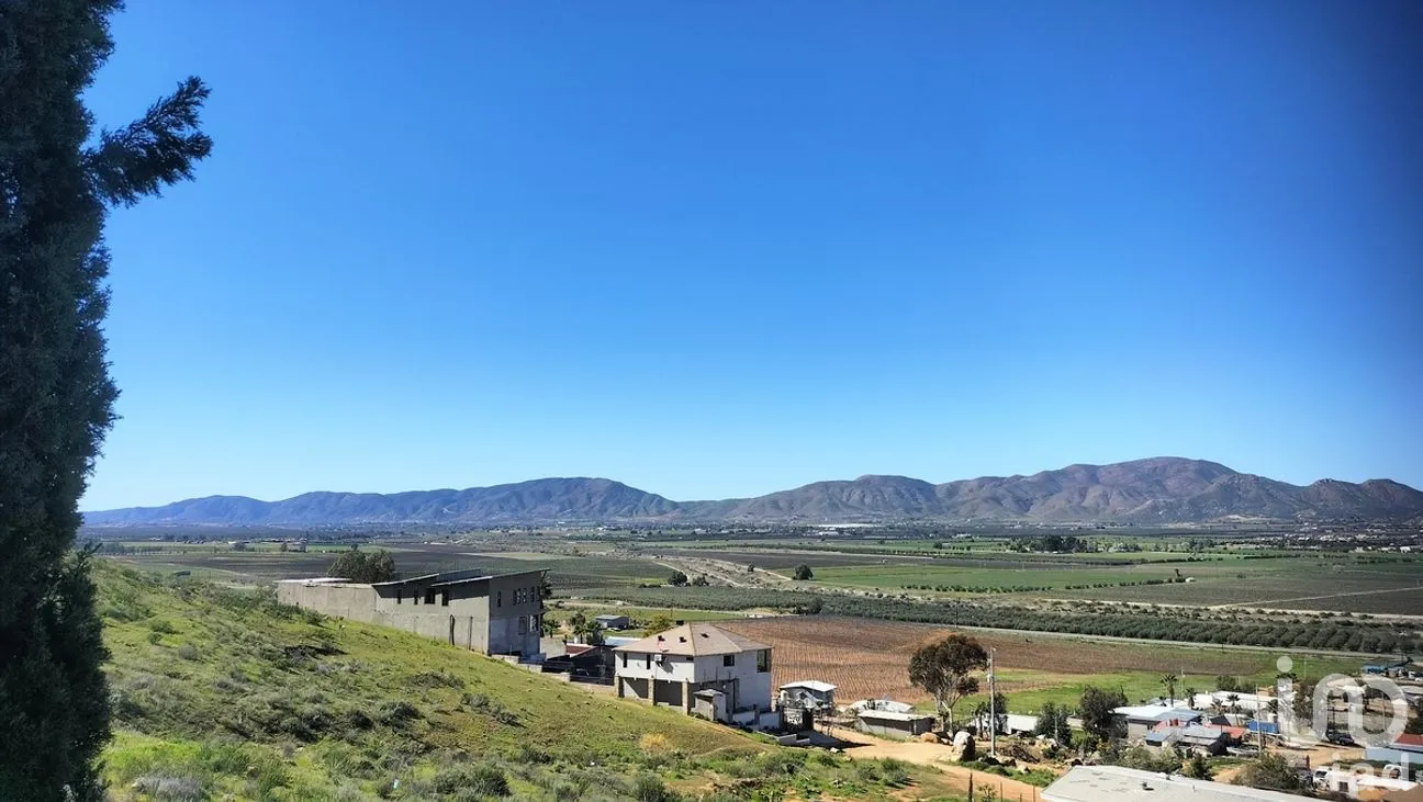 Casa en Venta en Francisco Zarco, Ensenada, Baja California | NEX-282471 | iad México | Foto 2 de 39
