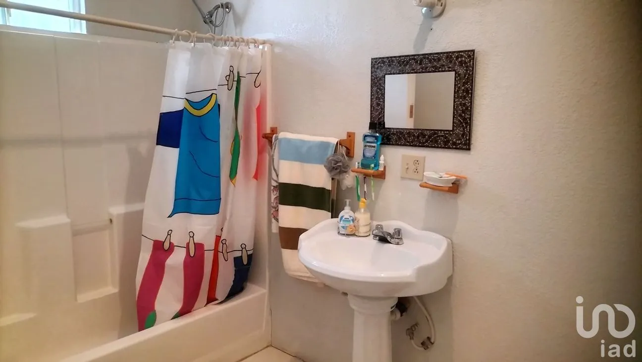 Casa en Venta en Francisco Zarco, Ensenada, Baja California | NEX-282471 | iad México | Foto 26 de 39