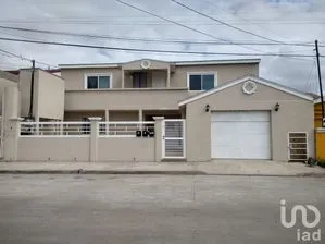 NEX-288311 - Departamento en Renta, con 2 recamaras, con 2 baños, con 200 m2 de construcción en Reforma, CP 22704, Baja California.