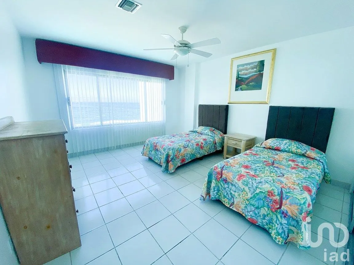 Departamento en Venta en Rosarito Centro, Playas de Rosarito, Baja California | NEX-292402 | iad México | Foto 2 de 25