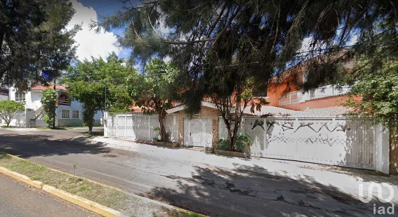 Casa en Venta en Las Cañadas, Tonalá, Jalisco | NEX-81381 | iad México | Foto 1 de 19