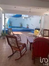 NEX-199550 - Casa en Venta, con 3 recamaras, con 2 baños, con 264 m2 de construcción en Campestre, CP 97120, Yucatán.