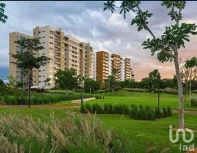NEX-297003 - Departamento en Renta, con 3 recamaras, con 2 baños, con 186 m2 de construcción.