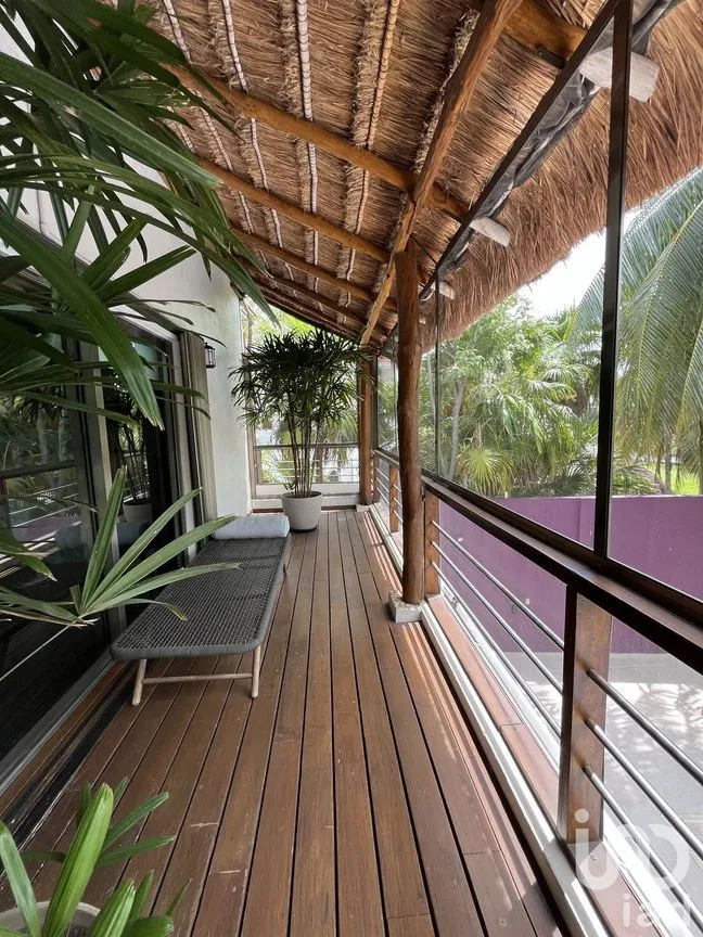 Casa en Venta en Zona Hotelera, Benito Juárez, Quintana Roo | NEX-226720 | iad México | Foto 21 de 43