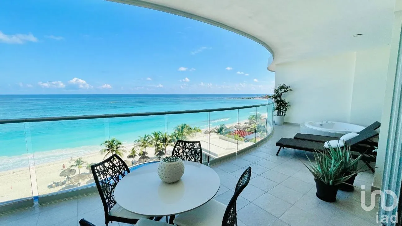 Departamento en Venta en Zona Hotelera, Benito Juárez, Quintana Roo | NEX-278099 | iad México | Foto 1 de 24