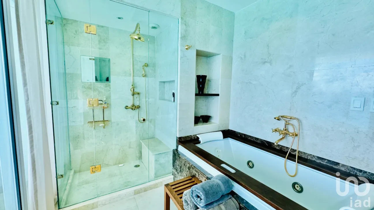 Departamento en Venta en Zona Hotelera, Benito Juárez, Quintana Roo | NEX-278103 | iad México | Foto 29 de 33