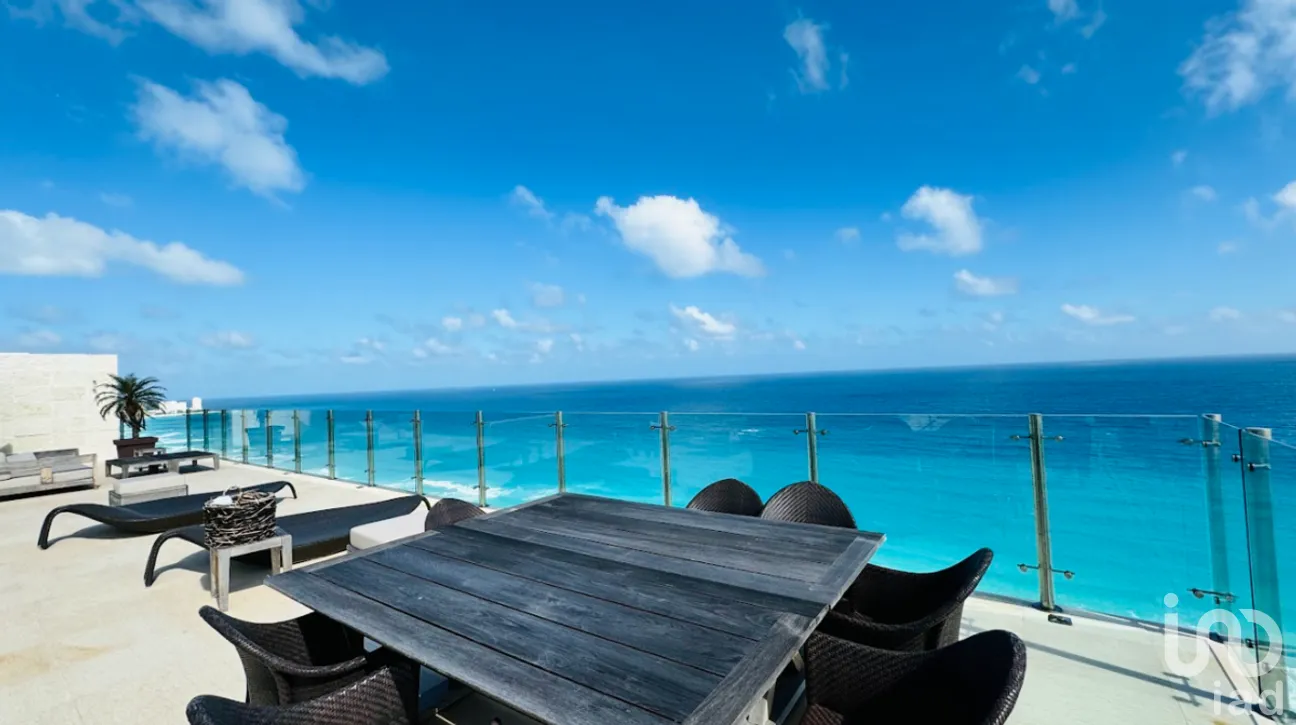 Departamento en Venta en Zona Hotelera, Benito Juárez, Quintana Roo | NEX-278104 | iad México | Foto 12 de 16