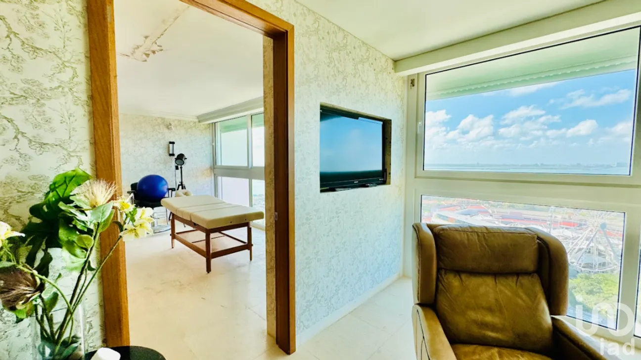Departamento en Venta en Zona Hotelera, Benito Juárez, Quintana Roo | NEX-278104 | iad México | Foto 7 de 16