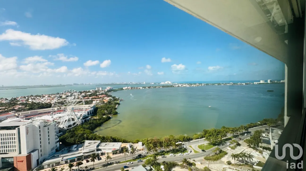 Departamento en Venta en Zona Hotelera, Benito Juárez, Quintana Roo | NEX-278104 | iad México | Foto 1 de 16