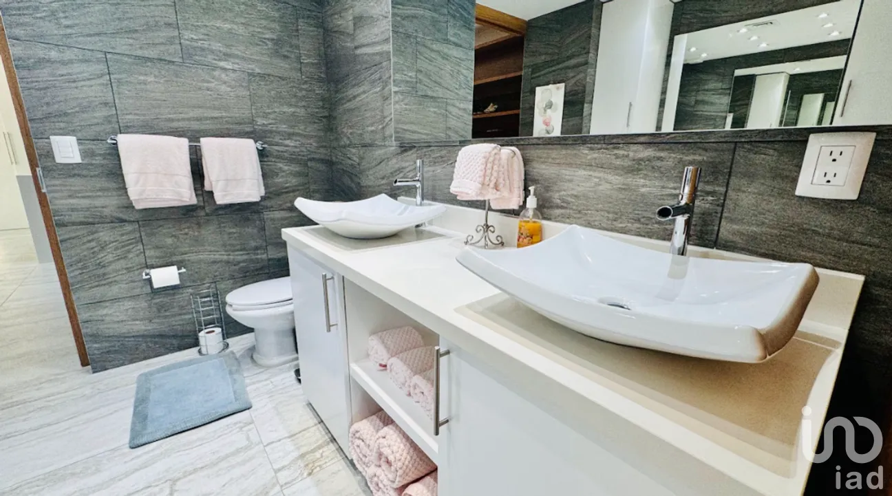 Departamento en Venta en Zona Hotelera, Benito Juárez, Quintana Roo | NEX-278105 | iad México | Foto 19 de 25