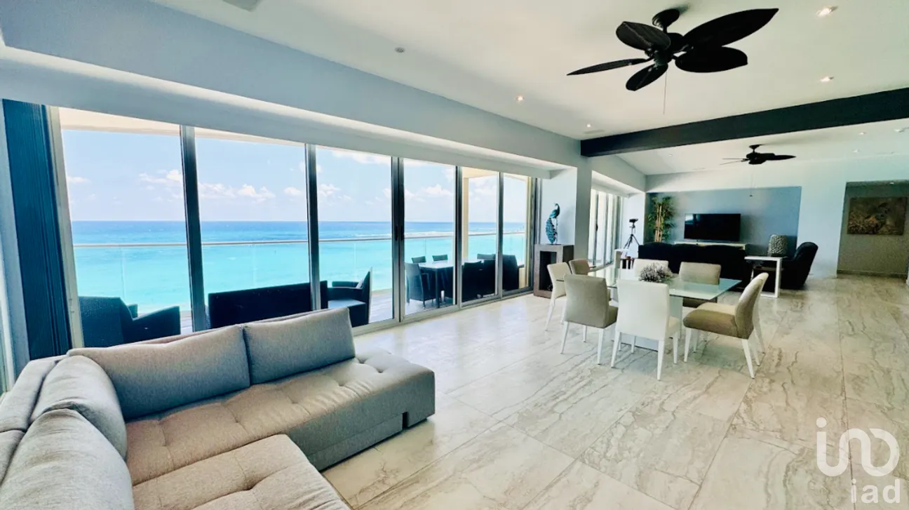 Departamento en Venta en Zona Hotelera, Benito Juárez, Quintana Roo | NEX-278105 | iad México | Foto 7 de 25