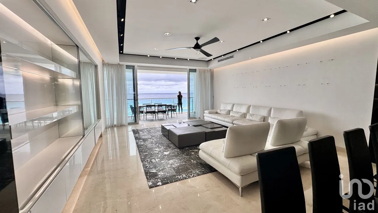 Departamento en Venta en Zona Hotelera, Benito Juárez, Quintana Roo | NEX-278114 | iad México | Foto 3 de 20
