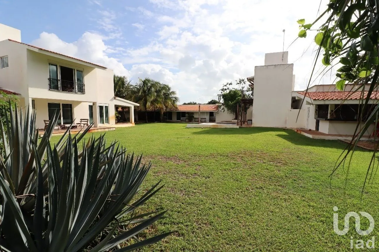 Casa en Venta en Alfredo V Bonfil, Benito Juárez, Quintana Roo | NEX-278116 | iad México | Foto 2 de 14