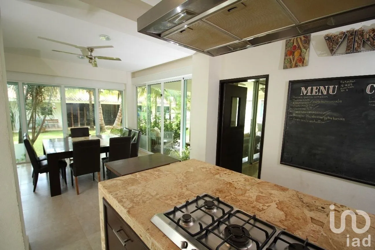Casa en Venta en Alfredo V Bonfil, Benito Juárez, Quintana Roo | NEX-278116 | iad México | Foto 8 de 14