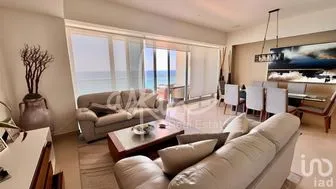 NEX-293788 - Departamento en Renta, con 3 recamaras, con 3 baños, con 232 m2 de construcción en Zona Hotelera, CP 77500, Quintana Roo.