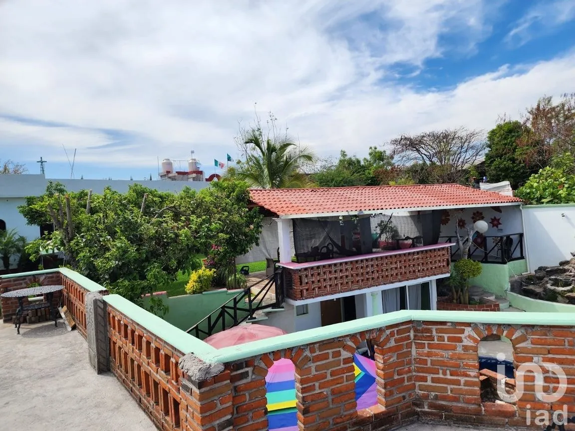 Casa en Venta en Tetecalita, Emiliano Zapata, Morelos | NEX-266676 | iad México | Foto 3 de 42