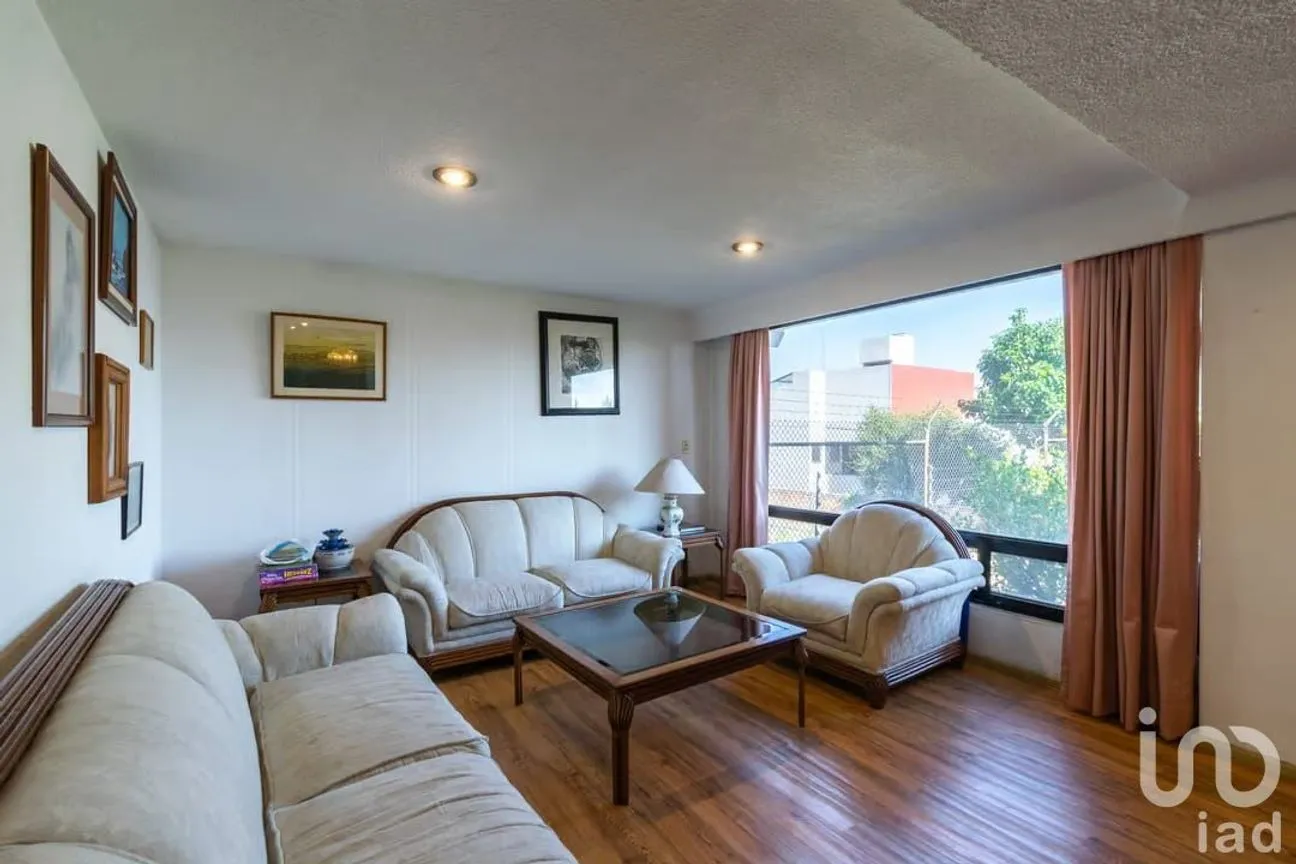 Casa en Venta en Parques de la Herradura, Huixquilucan, Estado De México | NEX-227153 | iad México | Foto 3 de 18